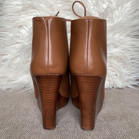Guess “Zoey” Ankle Booties - Picture 11 of 14